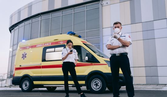 宕昌救护车转运病人算来回费用吗？